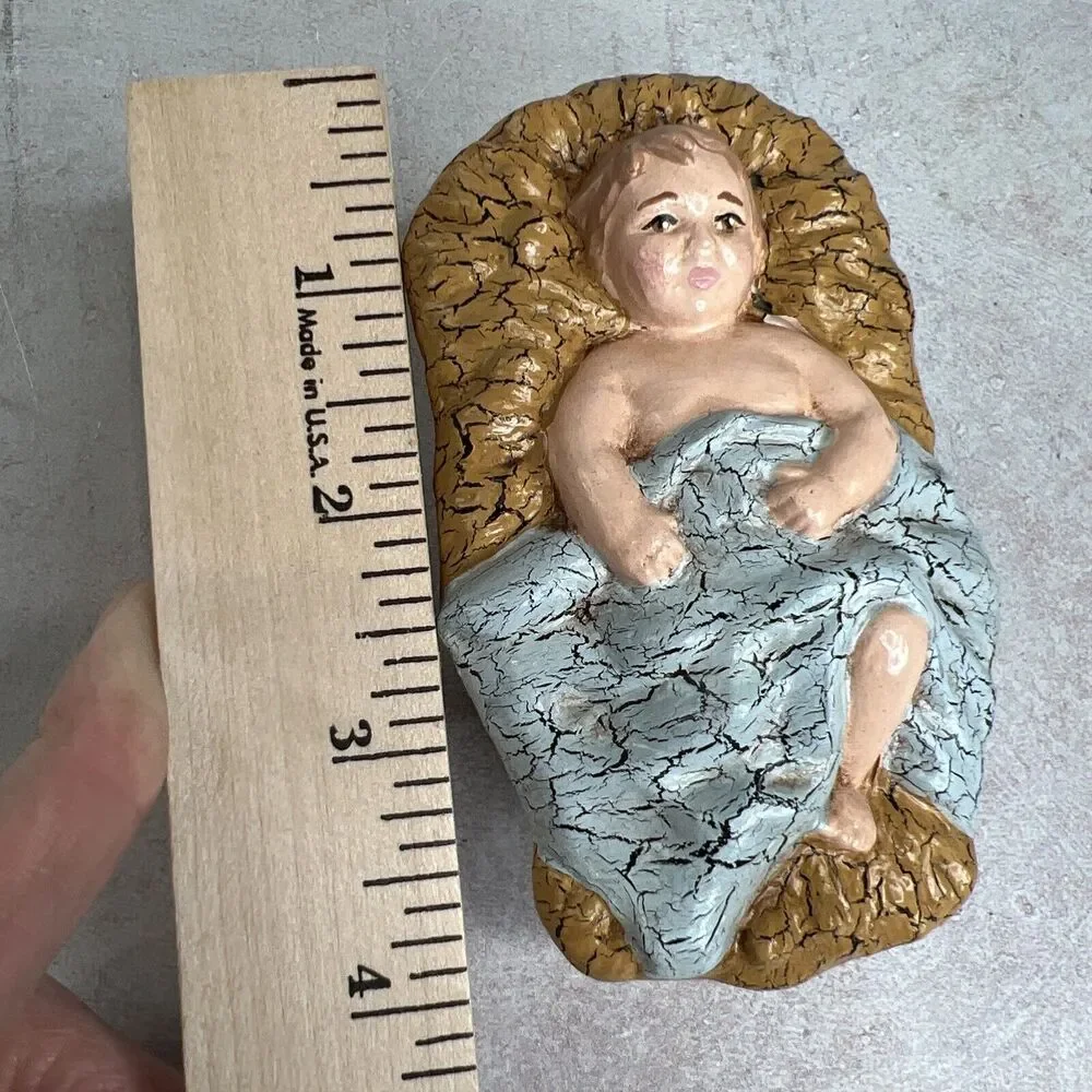 Vintage Handmade Ceramic Baby Jesus In A Manger‎